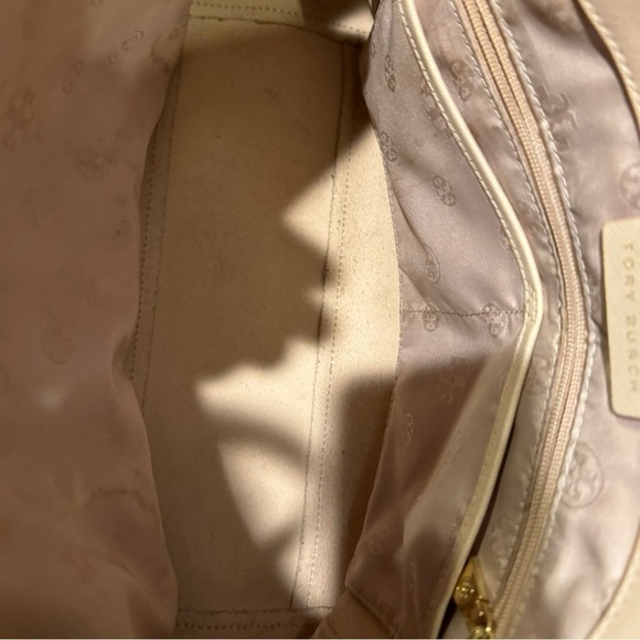 Tory Burch 'York' Buckle Tote - Picture 5 of 8